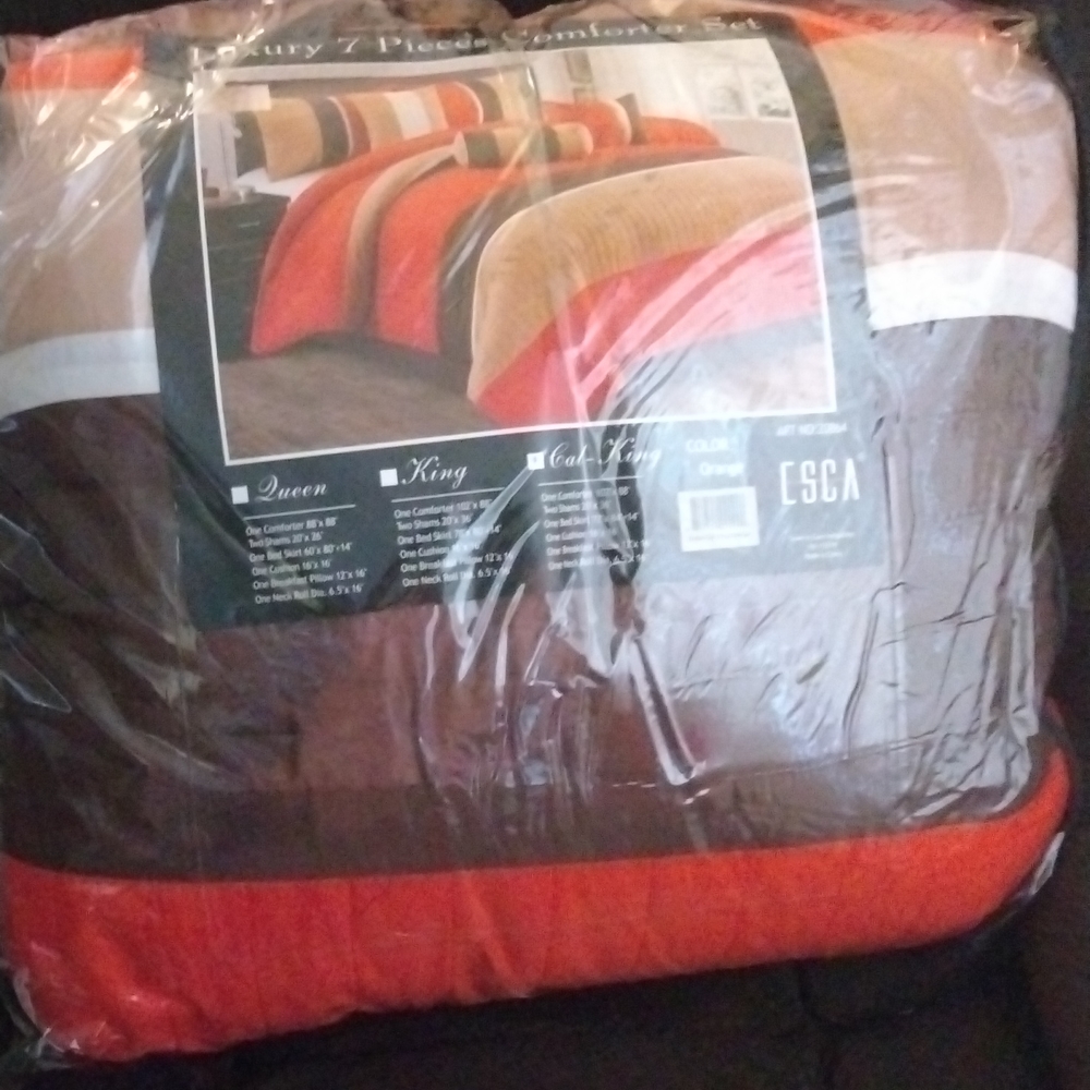 Luxury 7 Pieces Comforter Set